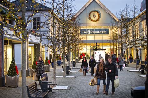 roermond outlet shops.